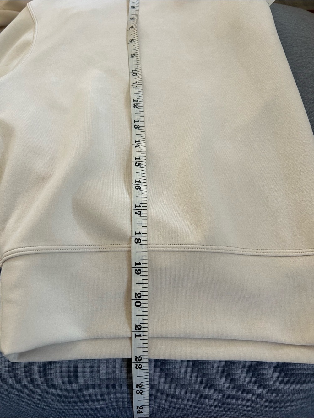 lululemon perfectly oversized cropped crew softstreme with tag! oatmeal, size 10 - Picture 8 of 8